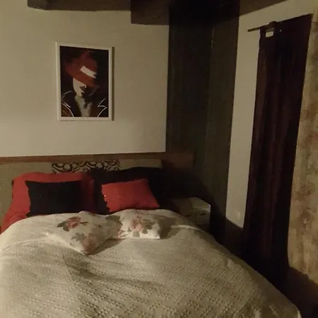 Ibolya Apartman *